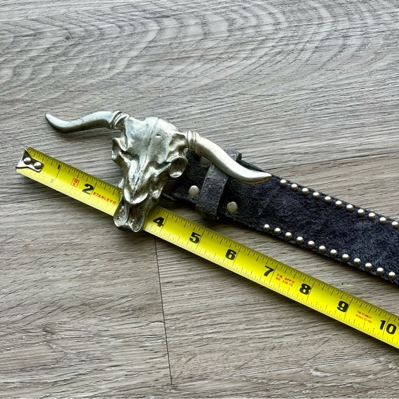 LEATHEROCK silver steer skull. Genuine leather silver studs very cool belt! Sm - Picture 5 of 16